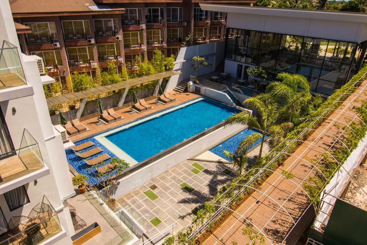Pinnacle Boracay Balabag  Bagian luar foto